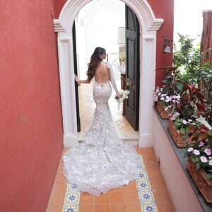 Stunning Galia Lahav Gala 104 Wedding Gown